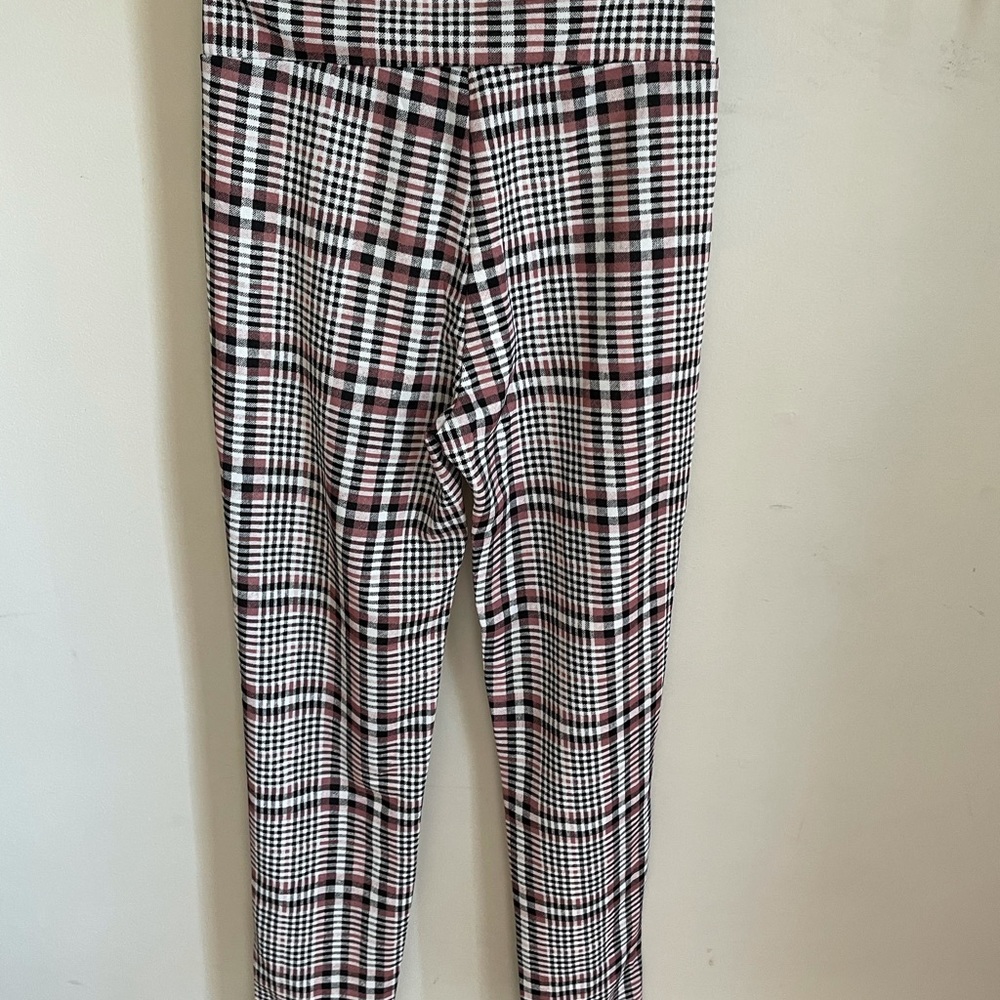 Elastic plaid pants! 👖 - Picture 3 of 3